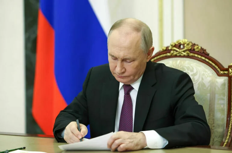 В Госсовете создана комиссия по поддержке ветеранов боевых действий