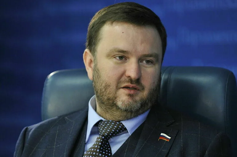Сенатор Ворона: В новые регионы можно привлечь триллионы рублей инвестиций