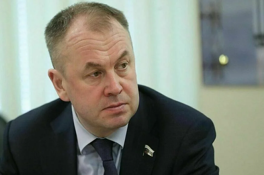 Станислав Наумов.