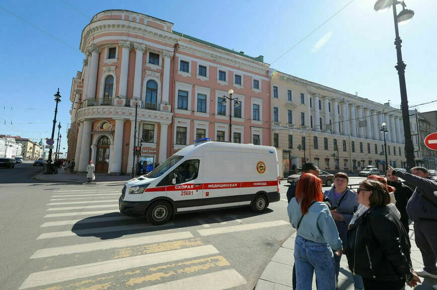 За отказ пропустить скорую помощь предлагают штрафовать до 30 тысяч рублей