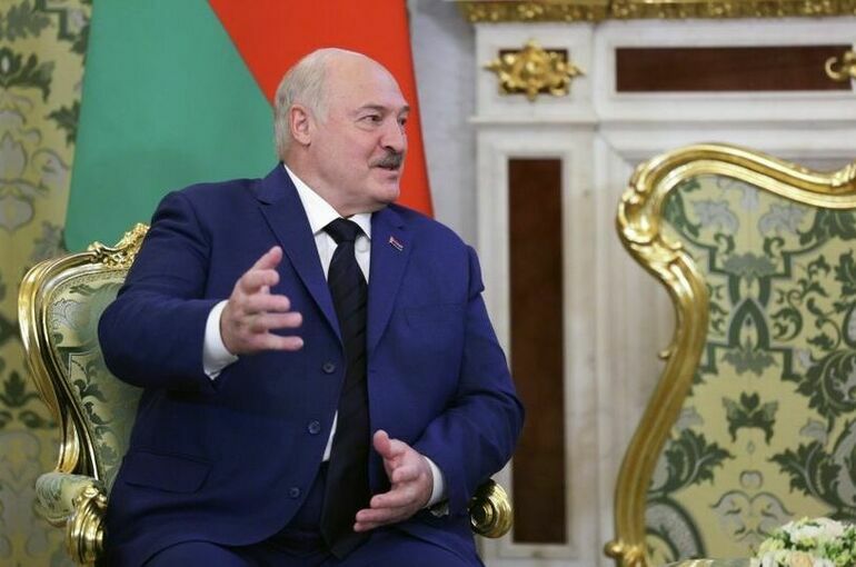 Лукашенко пригласил Путина в Белоруссию