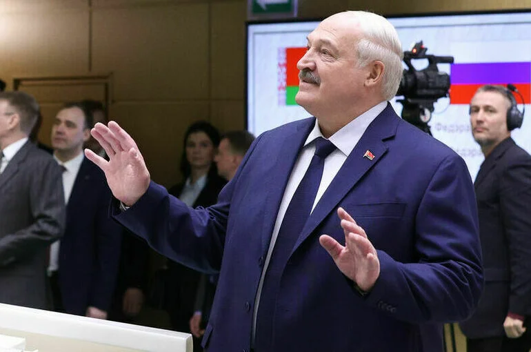 Лукашенко заявил, что Белоруссия хочет добрых отношений с Европой и США