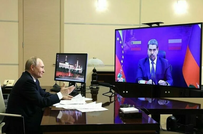 Путин пригласил президента Венесуэлы на празднование Дня Победы