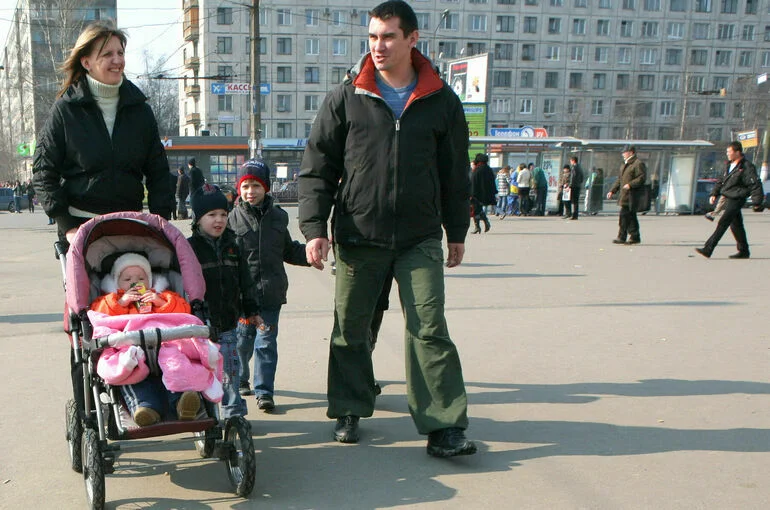 Многодетные семьи смогут получать бесплатную юридическую помощь