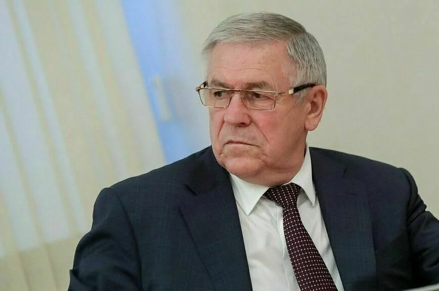 Эрнест Валеев.