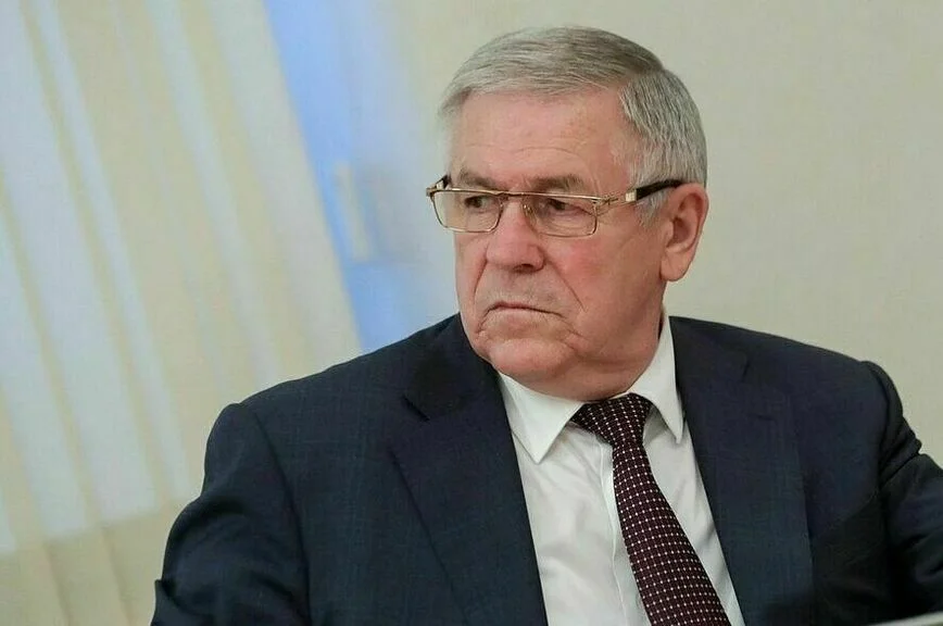 Эрнест Валеев.