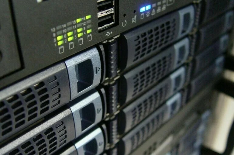 Критическую информационную инфраструктуру могут перевести на российское ПО