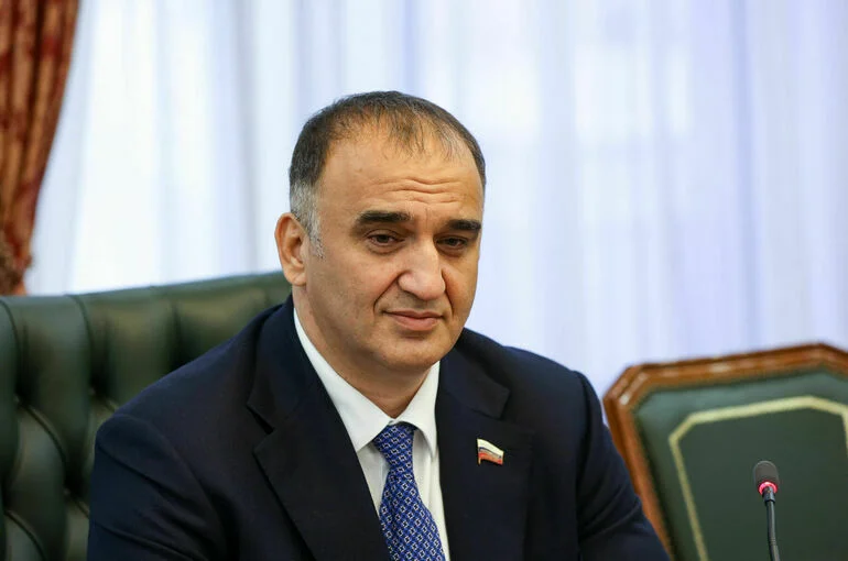 Сенатор Ахмадов: Процедуру квалификации начали проходить только три тысячи гостиниц