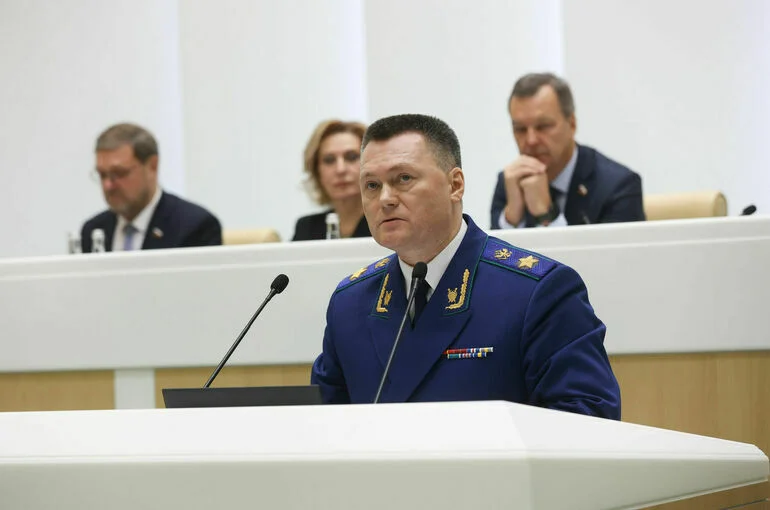 Генпрокурор Краснов представит сенаторам доклад о состоянии правопорядка в РФ