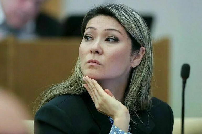 Марина Ким.