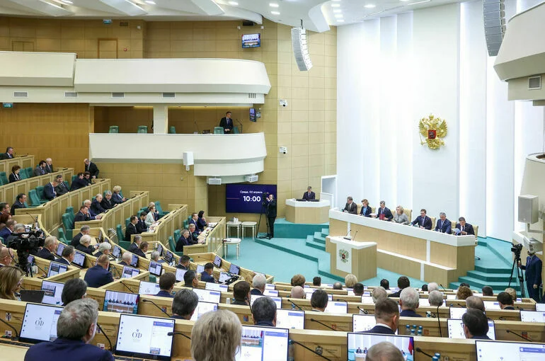 Регионам разрешили приобретать в госфонды историко-культурные драгоценности 