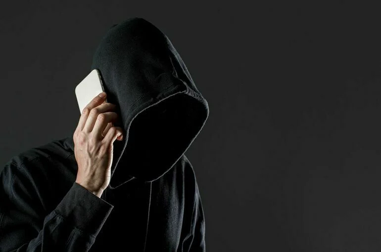 Звонки россиянам от мошенников начнут блокировать