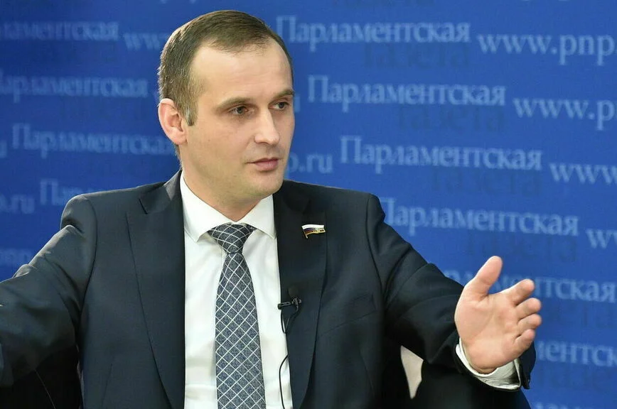 Сергей Леонов.