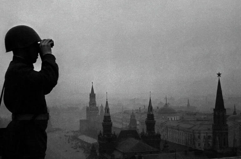 Песни Великой Победы: «Дорогая моя столица»