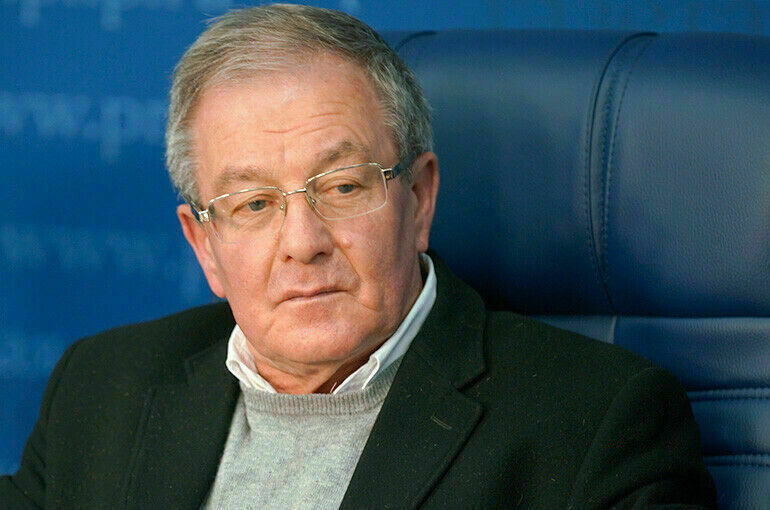 Экономист Беляев считает, что торговая война Китая и США отразится на России