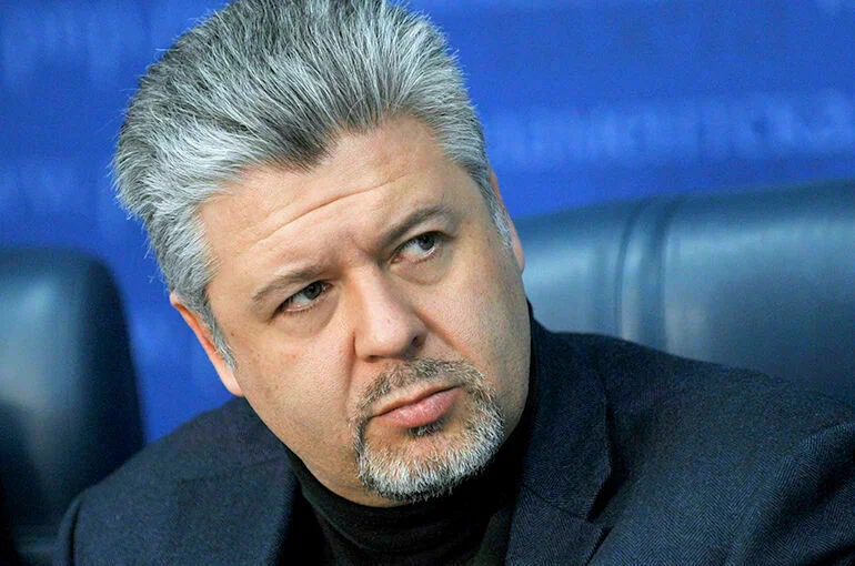 Максим Григорьев.