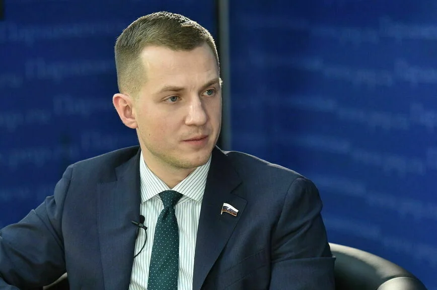 Артем Метелев.