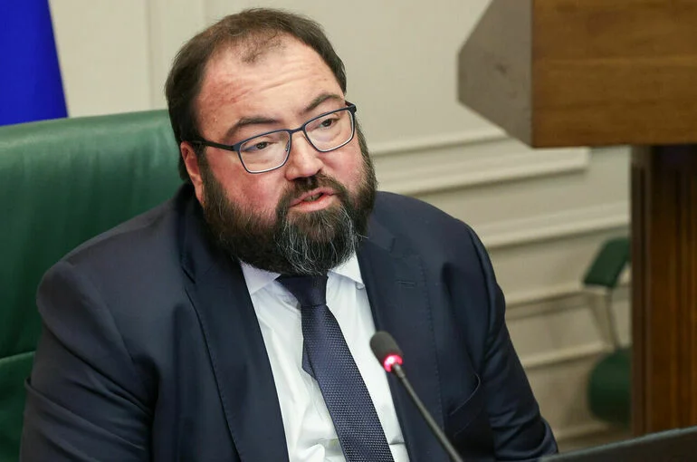 Работодатели смогут проверять данные из резюме
