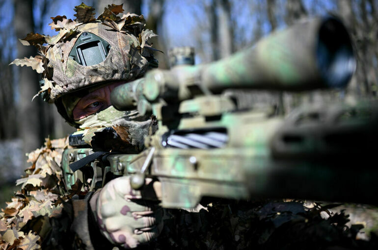 Российские военные взяли донецкий поселок Шевченко