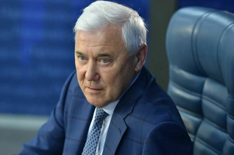 Анатолий Аксаков: Доллар еще немного подешевеет 