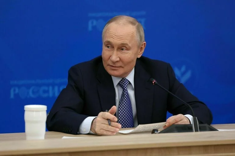 Путин назвал несвоевременную индексацию тарифов ЖКХ ударом по карману россиян