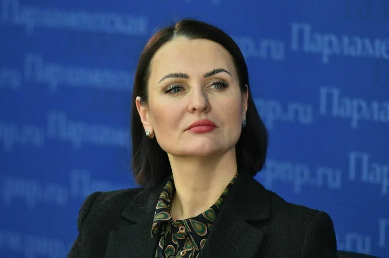 Депутат Буцкая попросила МВД рассказать, как сопровождают автобусы с детьми