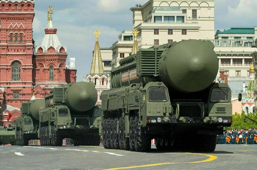 Картаполов не исключил показа «Орешника» на параде Победы 9 мая