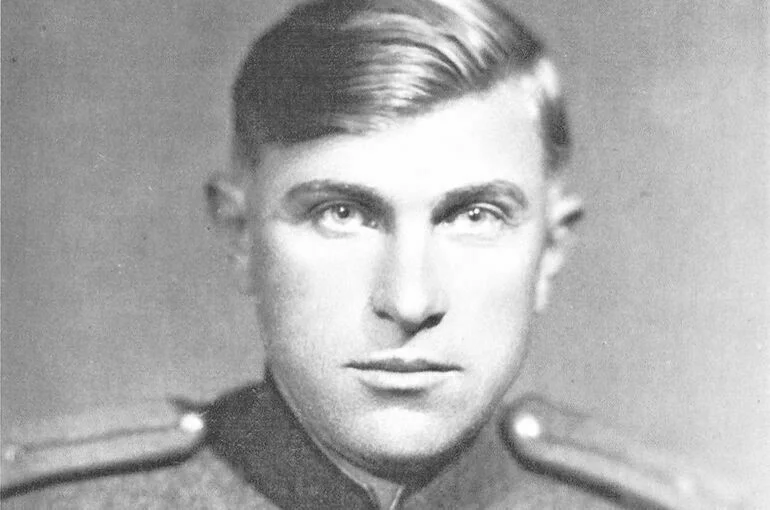 Яков Дмитриевич Васильев.