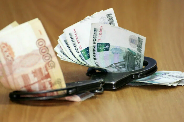 В Подмосковье пятерых полицейских задержали за взятку в 15 млн рублей