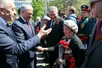 Торжественная церемония зажжения Вечного огня на Аллее героев в Волгограде. Автор: пресс-служба Госдумы