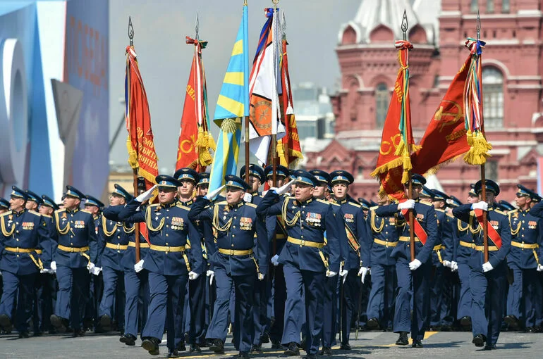 В Кремле ответили на угрозы Киева по поводу парада 9 Мая