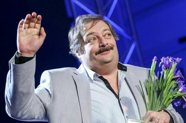 СК возбудил уголовное дело против писателя Дмитрия Быкова*