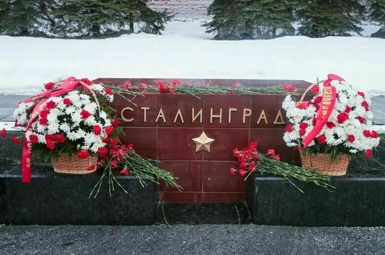 Сталинградскую битву назвали катастрофой в молдавском учебнике по истории