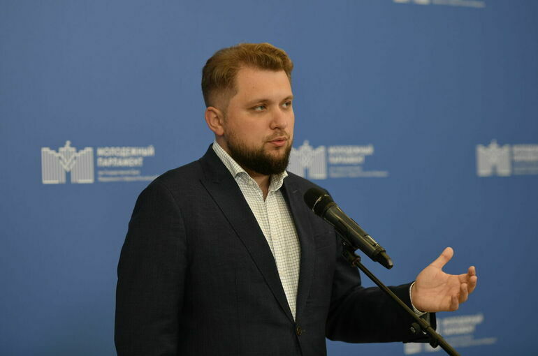 В Госдуме открылась выставка «Победа 9/45. Освобождение Европы Красной армией»