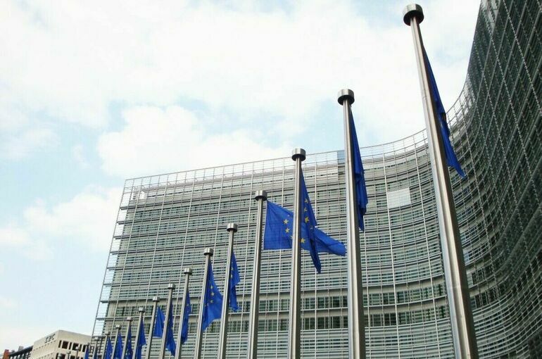 Еврокомиссия 6 мая представит план прекращения импорта газа из РФ