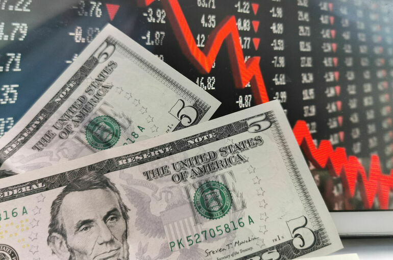 Международные резервы России за неделю снизились на 3,5 млрд долларов