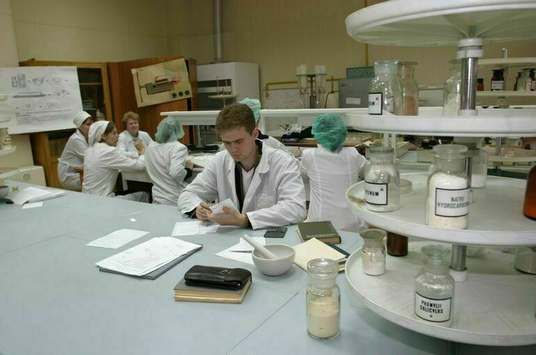 Штрафы для выпускников медвузов за отказ от отработки предложили увеличить втрое