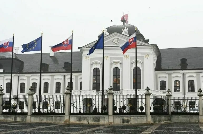 В Словакии подали петицию о референдуме об отмене санкций против России