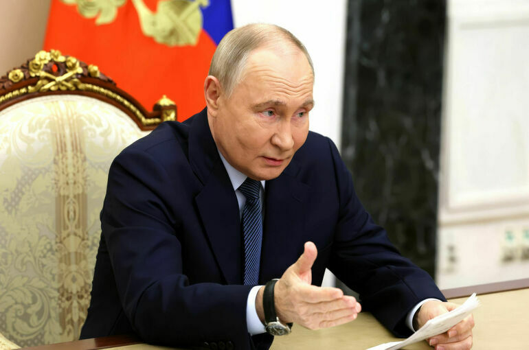 Журналист Чей Боуз: Путин своим предложением дал шанс Украине