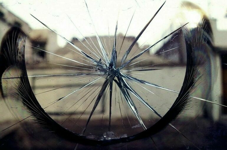 Украинские дроны атаковали завод в Луганске