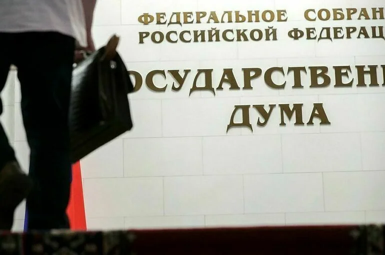 Евгений Марков сложил депутатские полномочия