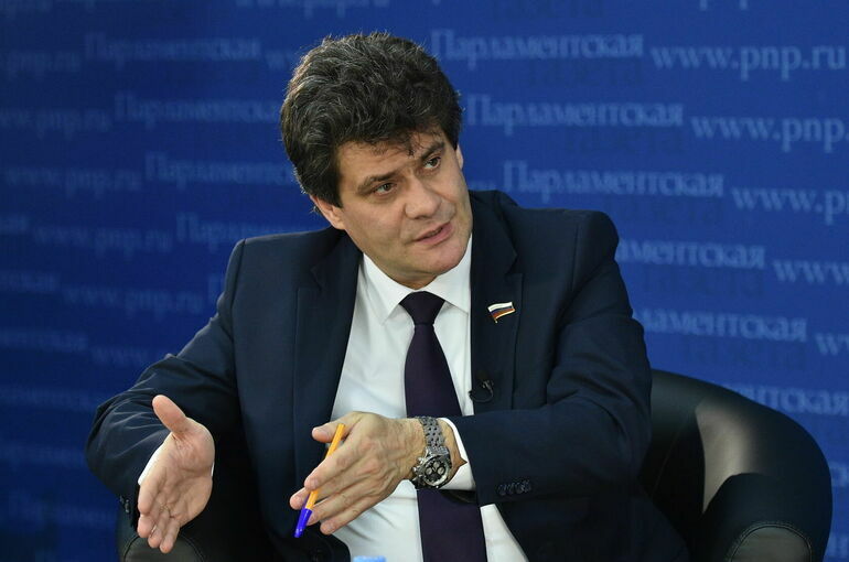 Сенатор Высокинский считает, что нужно унифицировать строительство домов