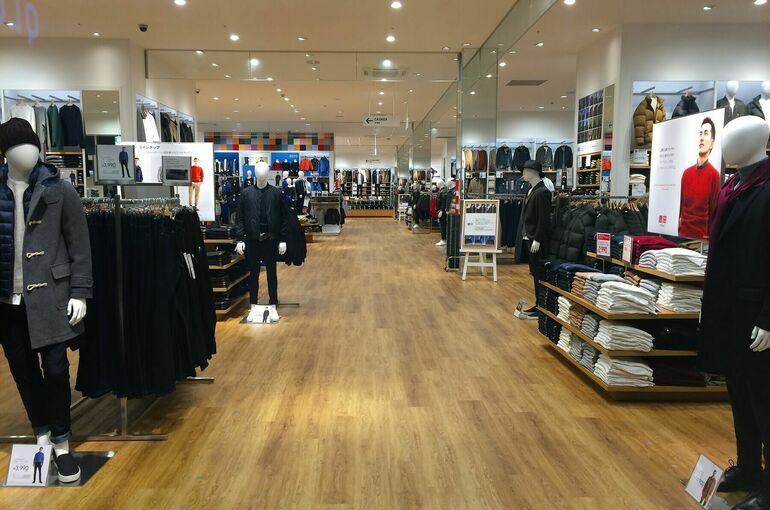 Глава Uniqlo решил не возвращать магазины в Россию из-за своего обещания