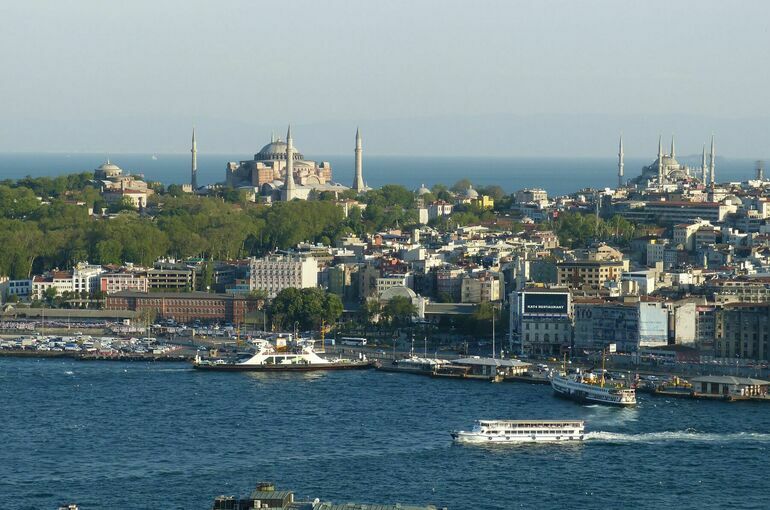 Переговоры в Стамбуле перенесли на вторую половину дня