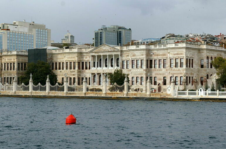 ТАСС: Делегация РФ еще не прибыла на место переговоров с Украиной в Стамбуле