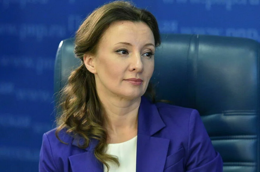 Анна Кузнецова.