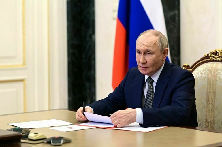 Путин обсудил с Совбезом обеспечение информационной безопасности