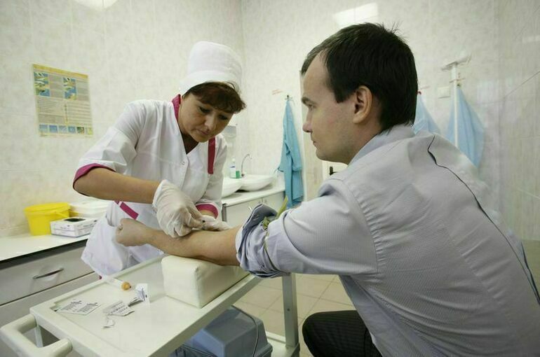 Число впервые выявленных больных ВИЧ снизилось на 10 процентов за год