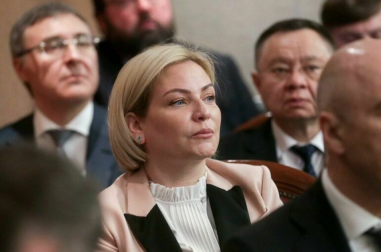 Министр культуры Любимова не смогла посетить интронизацию папы римского