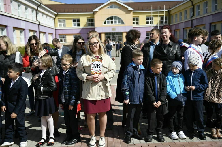 В России создают рабочую группу по вопросам воспитания детей и молодежи